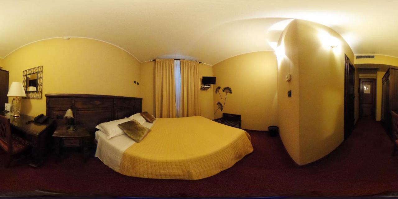 Hotel Damian Park Hotel Delle Magnolie Trofarello Exterior foto